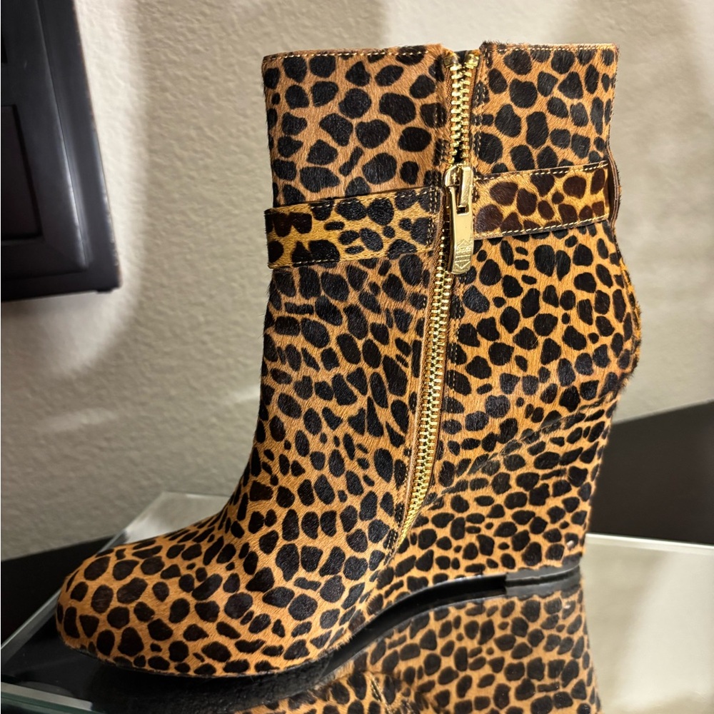 Leopard Print Wedges - Picture 2 of 3